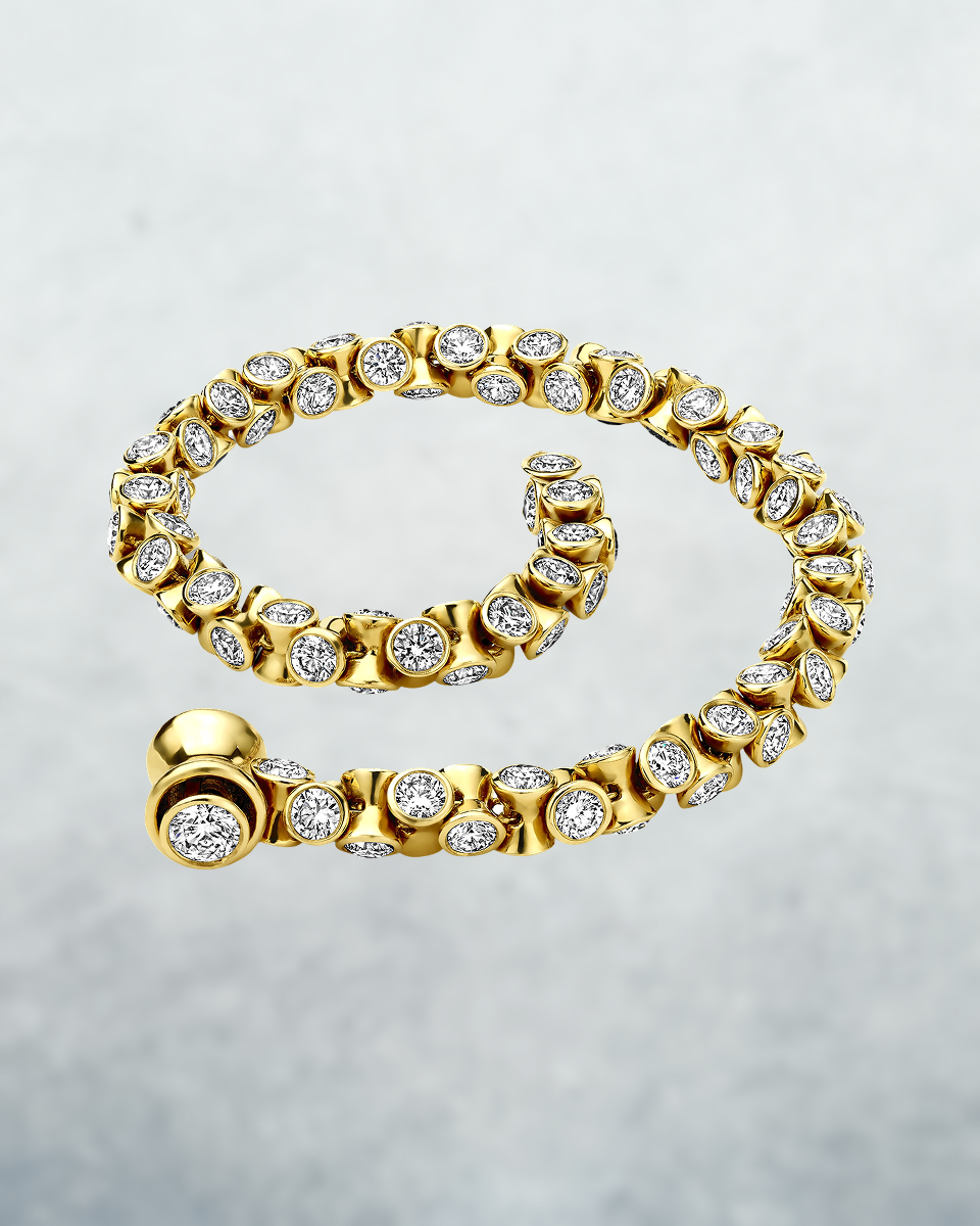 OURGLASS BRACELET